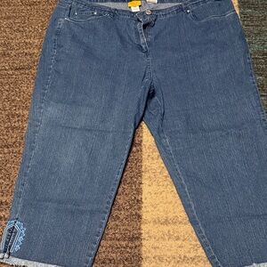 Ruby Rd. Blue Cropped Women's Jeans size 18W